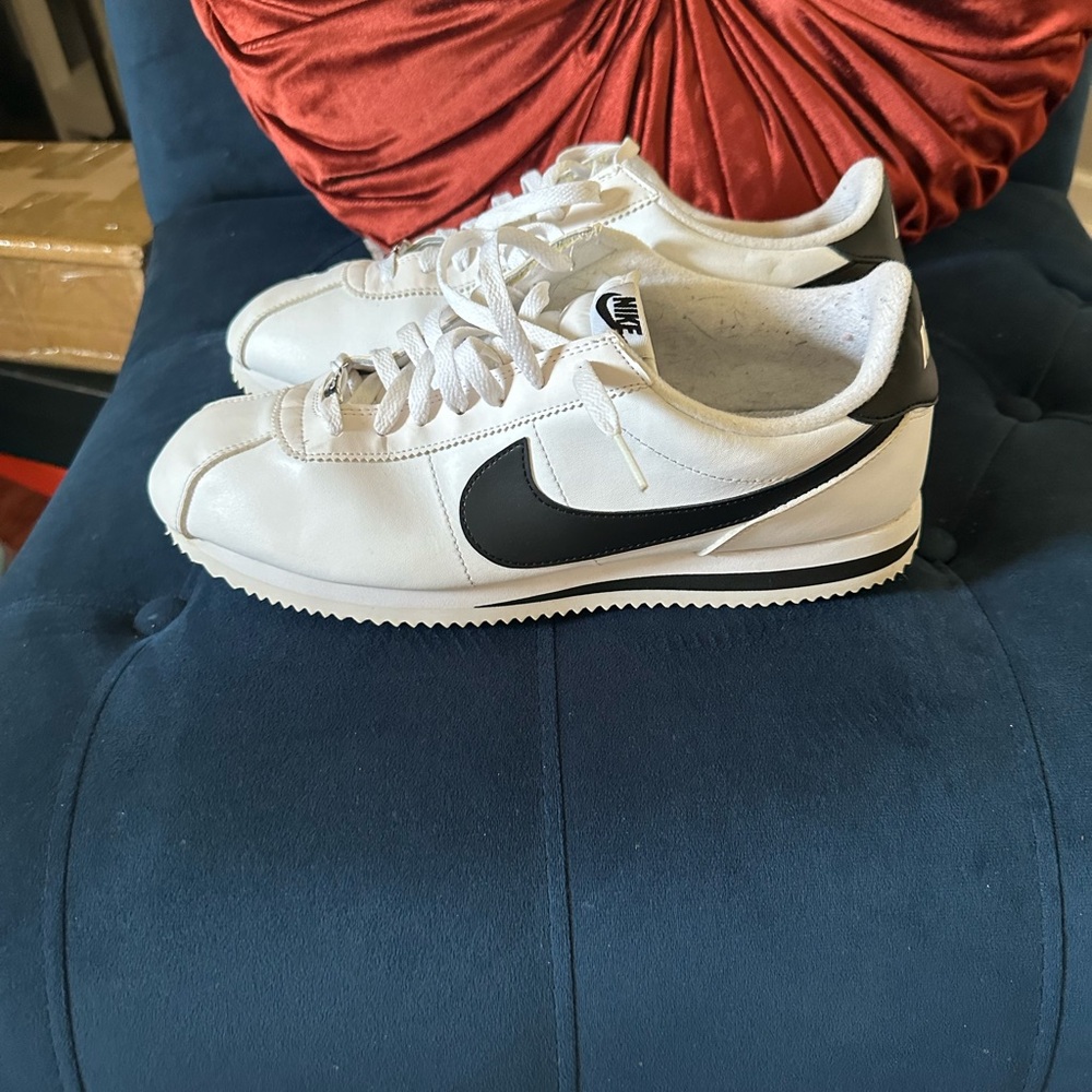 Nike Cortez.